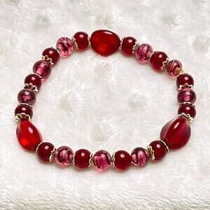 Vintage Ruby Red & Pink Swirl Glass Bead 8" Stretch Bracelet